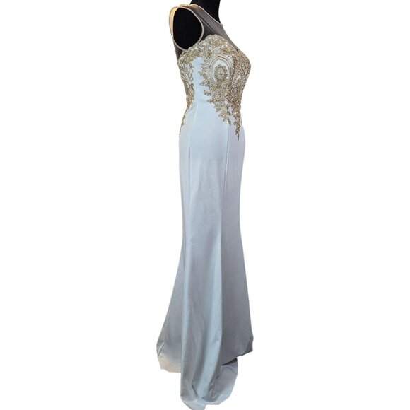 Elegant White Mermaid Gown/Dress Gold Lace Appliqué & Sheer Neckline Size M - Picture 9 of 13